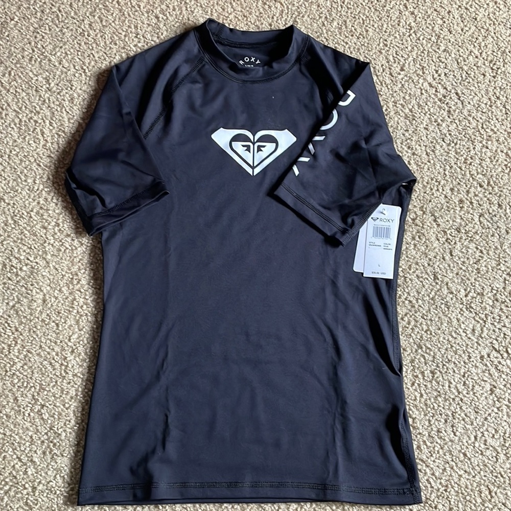 Roxy short sleeve rash guard NWT